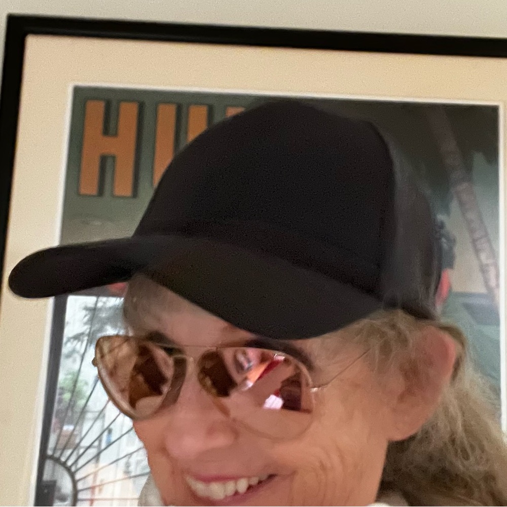 Lululemon Black Baseball Cap